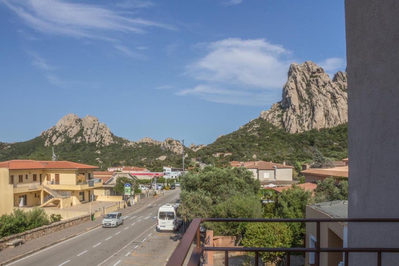 Piccola Petra Sarda Apartment San Pantaleo Exterior foto